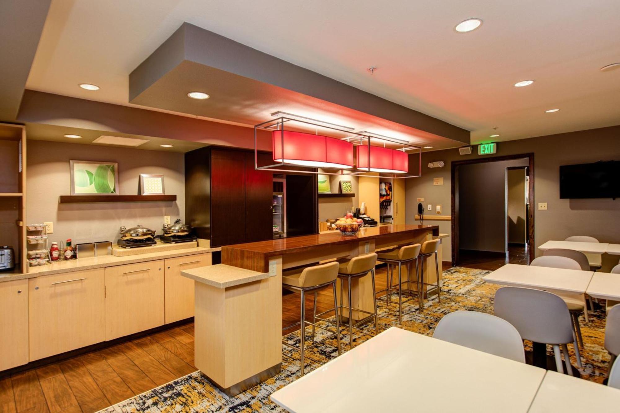 Towneplace Suites Colorado Springs Exterior photo